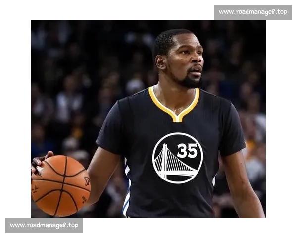 NBA官网独家解析本赛季联盟焦点球星表现与最新赛况